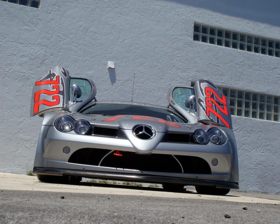  Mercedes-Benz SLR McLaren 722 GT 2007 года  (фото 7 из 20)